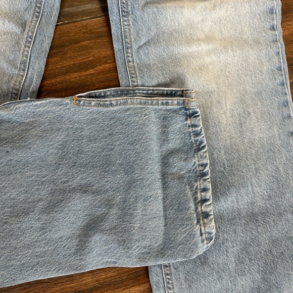 River Island brand jeans. Lace up waist in back. Slit in legs. Uniquez size 8L - Picture 2 of 6